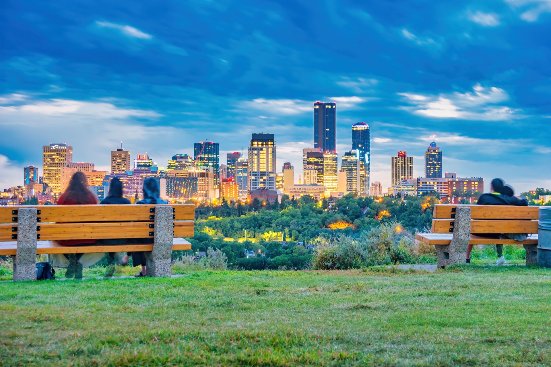 Edmonton Skyline Alberta Canada People Sitting Bench